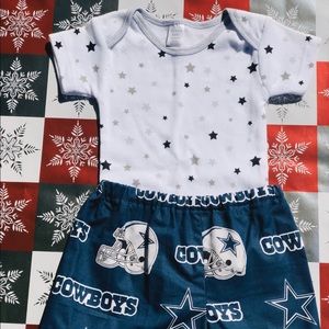 Dallas Cowboys Unisex baby outfit